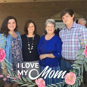 Meet your Posher, Laura